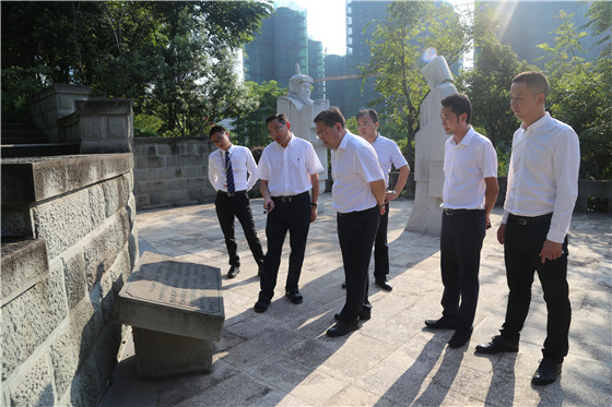 遂宁市委常委 、副市长袁超考察尊龙集团世纪城：接待尊龙集团集团到遂宁投资