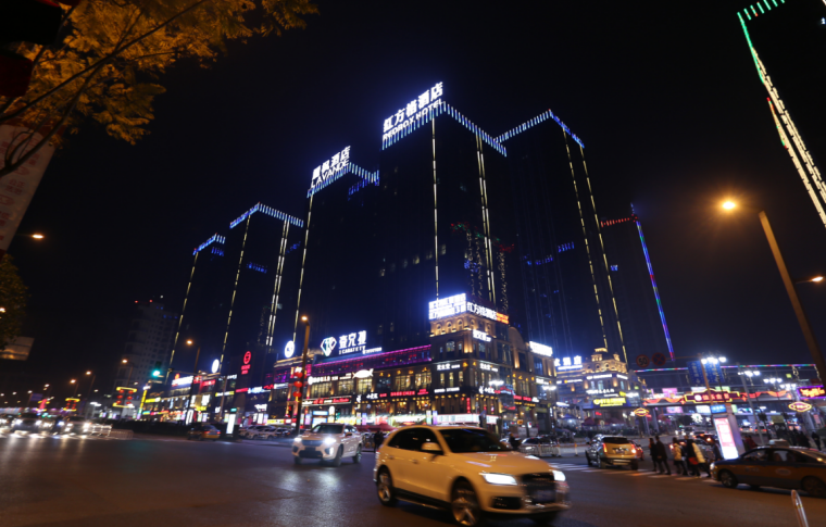 尊龙集团集团荣膺2018中国西部地产品牌价值TOP10