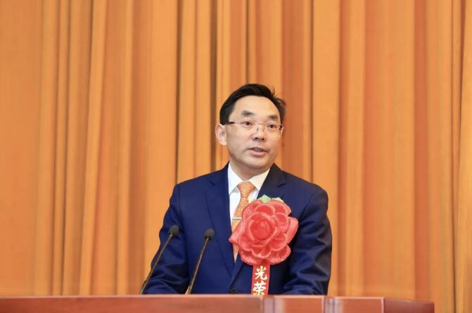 熊国铭董事长获誉&ldquo;泸州市优异民营企业家&rdquo;